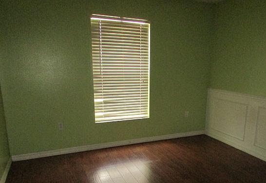 2nd image of 589 Lagorce Ter