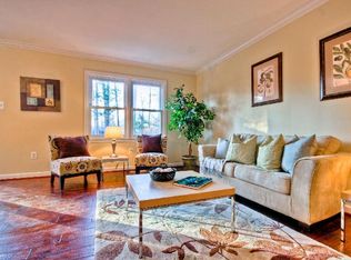 1825 Prelude Dr, Vienna, VA 22182