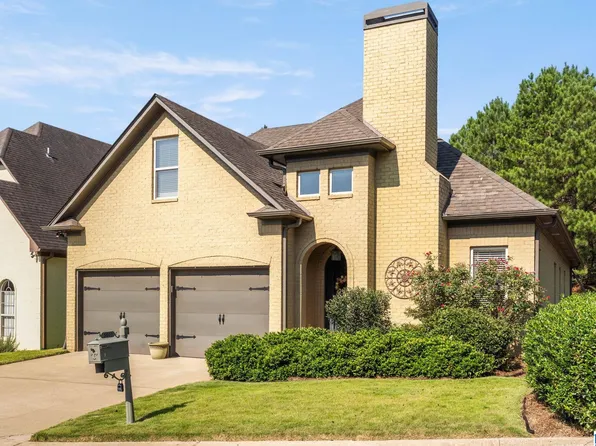 5801 Water Point Ln, Hoover, AL 35244