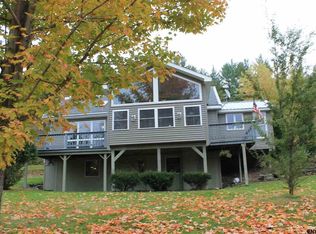 278 Fox Hollow Rd, Hoosick Falls, NY 12090