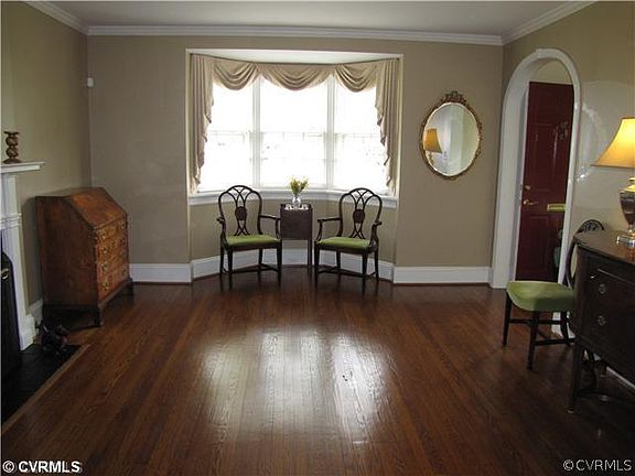 2nd image of 301 West Drive Cir
