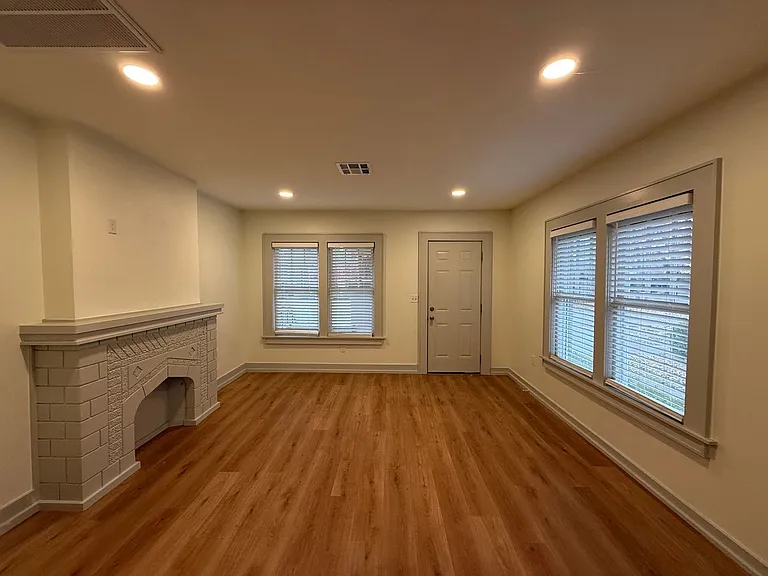 1203 Military Ct — Photo 5