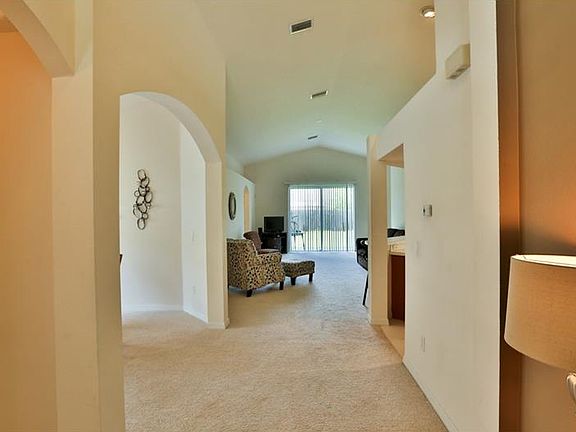 2nd image of 8104 Tar Hollow Dr