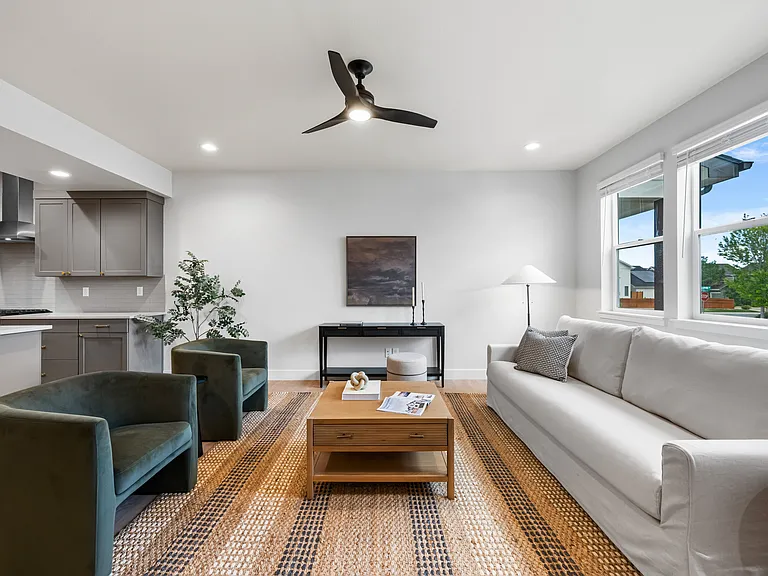 648 Greenspire Dr #V-6 — Photo 11