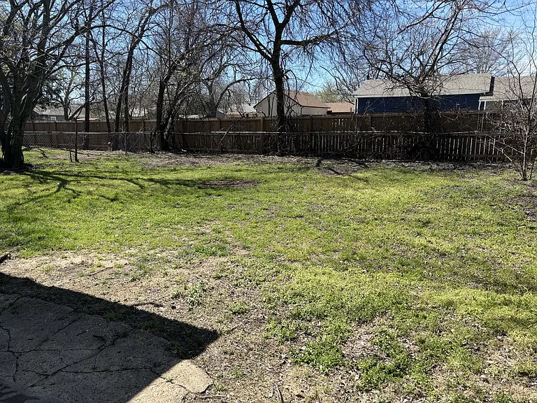 1822 N Alexander St — Photo 10