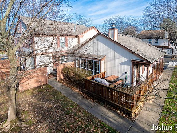 2nd image of 3569 Whispering Brook Dr SE #0