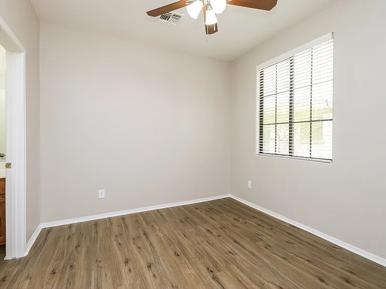 2319 W Jake Hvn — Photo 18