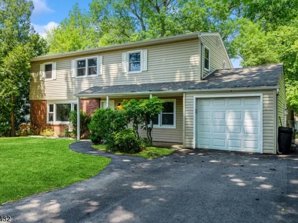 6 Fletcher Pl, Madison Boro, NJ 07940
