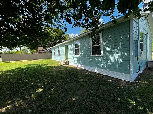 1502 Daffan Ave Photo 1