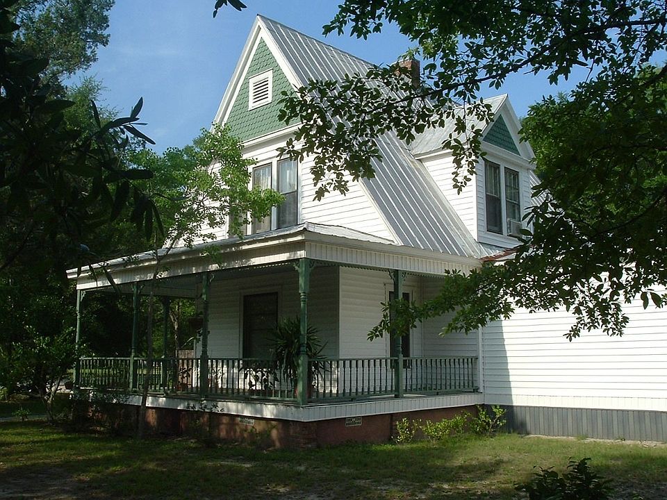 Wrap Around Front Porch
