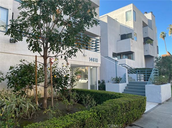14610 Erwin St UNIT 208