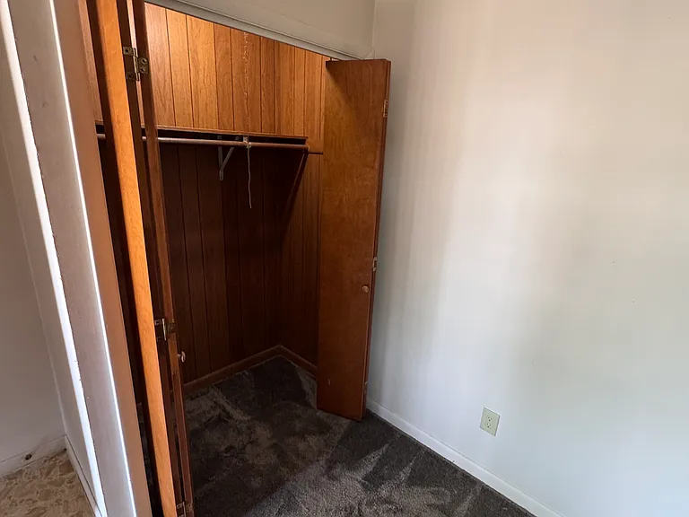 206 E Center St #16 — Photo 6
