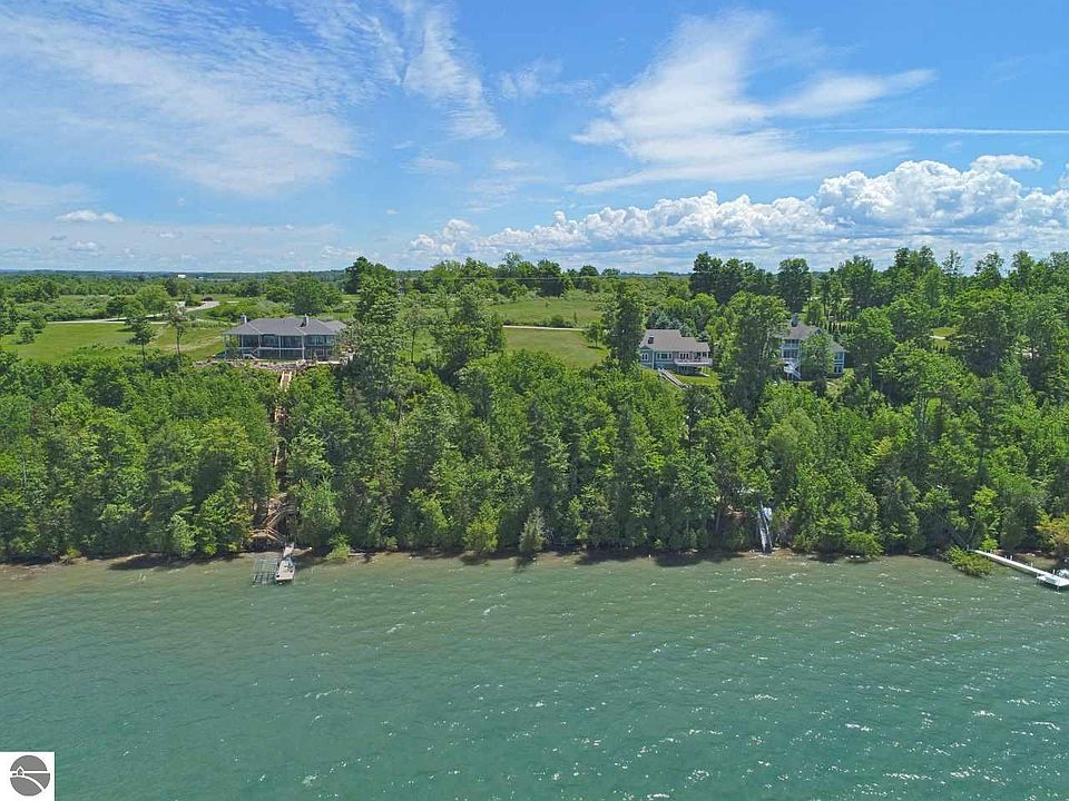 1st image of 9155 Bayridge Dr Lot 8