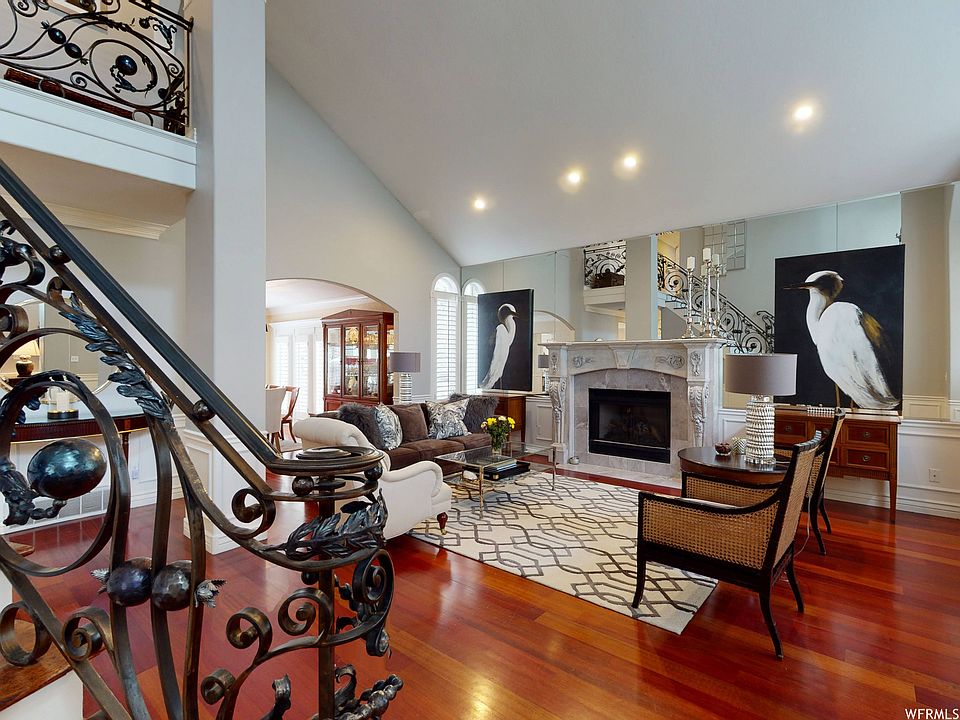 1st image of 1926 E Vintage Woods Ct