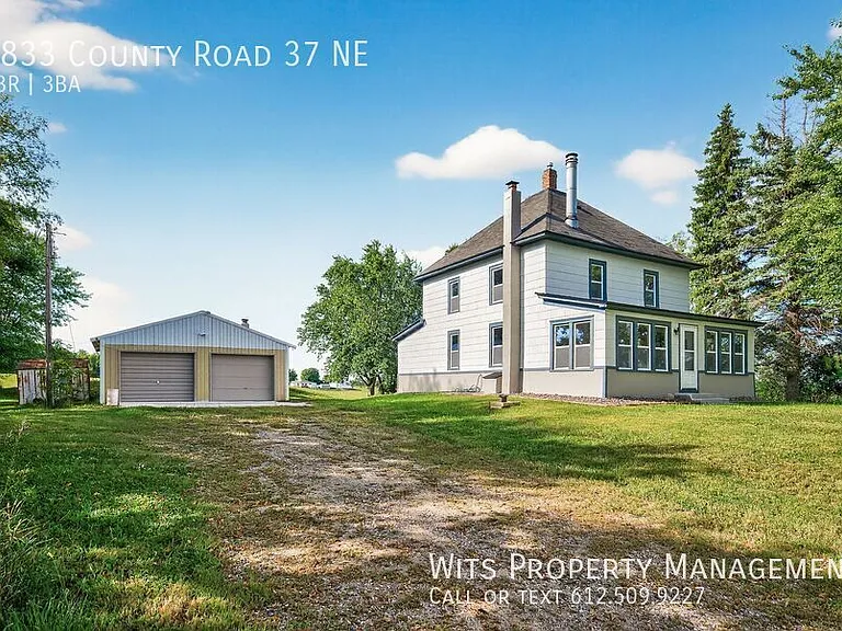 8833 County Road 37 NE — Photo 2