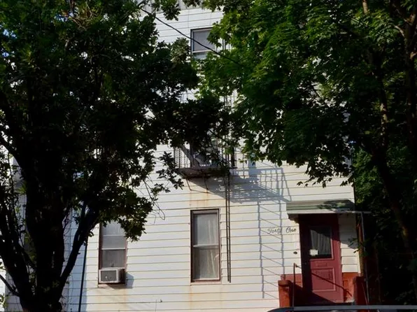 41 Gardner Ave, Jersey City, NJ 07304