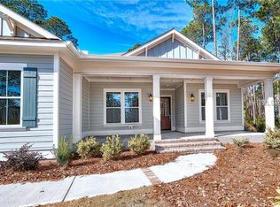 2 Clyde Ln, Hilton Head Island, SC 29926