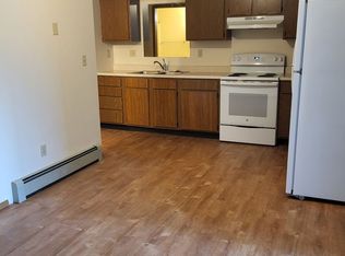 1320 N Locust st, Green Bay, WI 54303