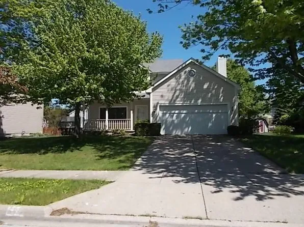 572 Mulberry Way S, Westerville, OH 43082