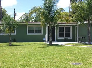 1708 Center St, Holly Hill, FL 32117
