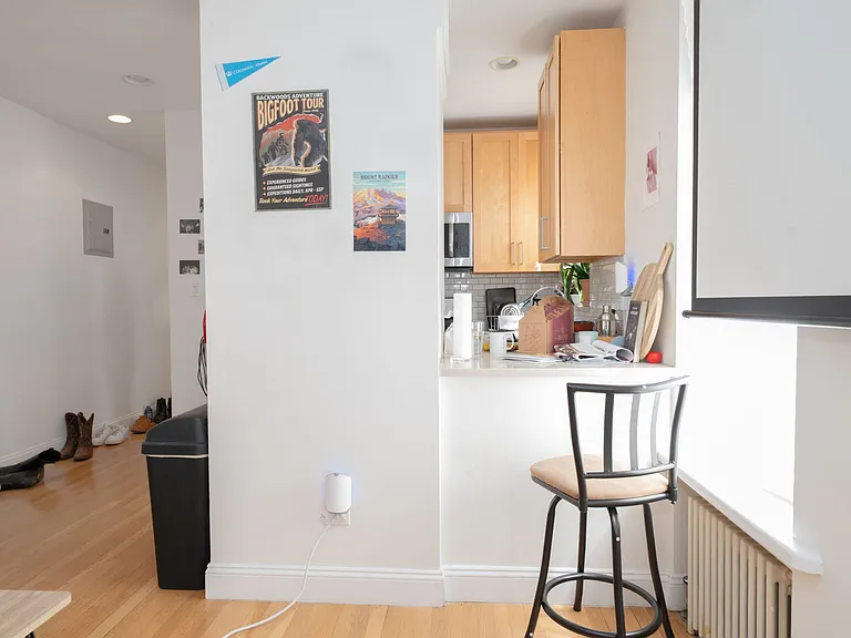 3157 Broadway #19 — Photo 3