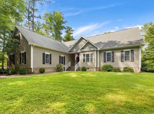136 Beechwood Dr, Franklin, VA 23851
