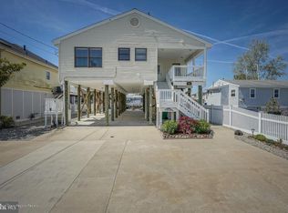 98 Dolphin Rd, Tuckerton, NJ 08087