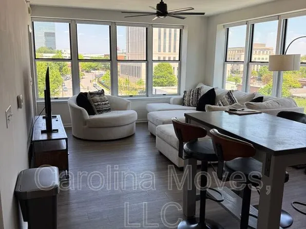 100 E Washington St, Greenville, SC