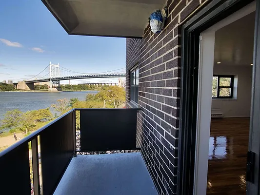 Rented by Compass | media 13