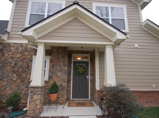 4437 Forest Gate Ln, Charlotte, NC 28270