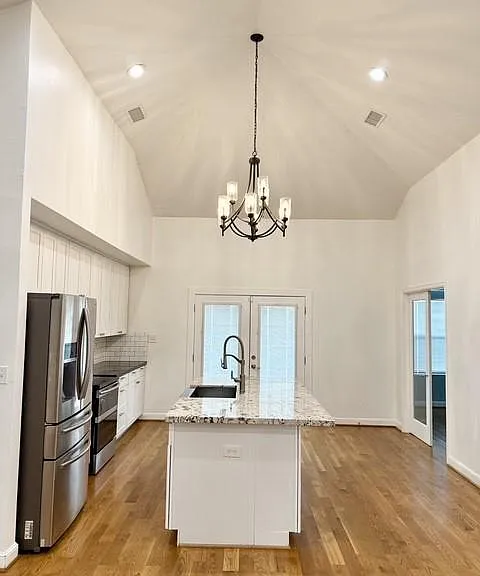 2116 Live Oak St #B — Photo 8