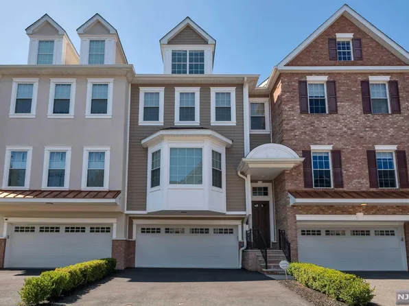 205 Brandon Ct, Montvale, NJ 07645