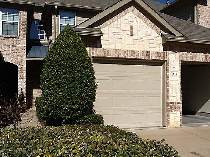 1st image of 1713 Brookview Dr