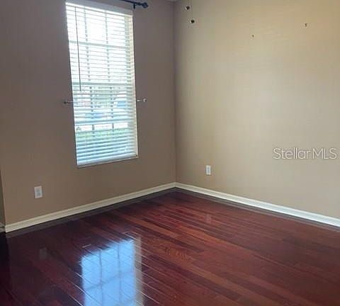 4th image of 1135 Baronscourt Dr #1135