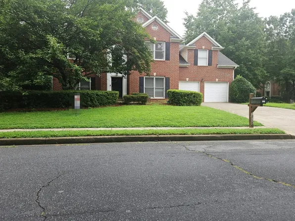 1008 Post Horn Run, Lawrenceville, GA 30045