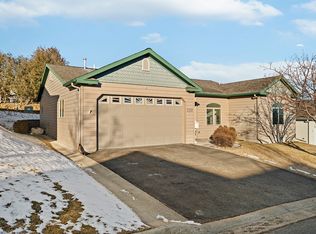520 Burnham Pl, Helena, MT 59601