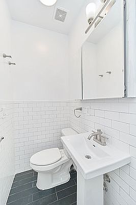 5th image of 157 Suffolk St APT 303