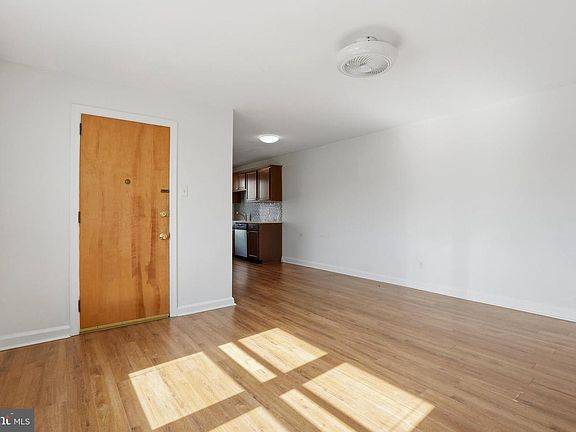 2nd image of 1 Trent Rd