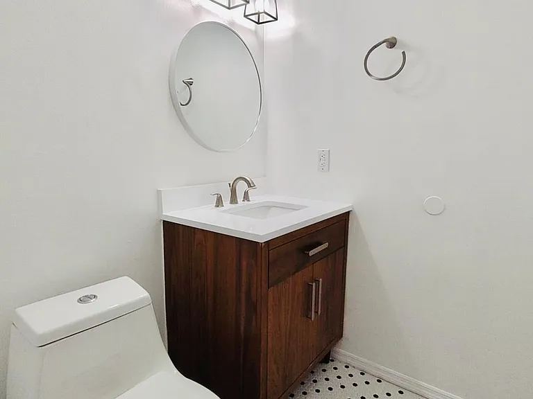 4124 Pershing Pointe Pl — Photo 15