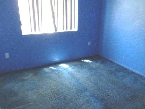 4th image of 7525 Jacaranda Ave