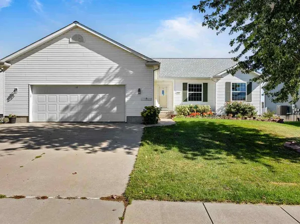 2211 Agate St, Marion, IA 52302