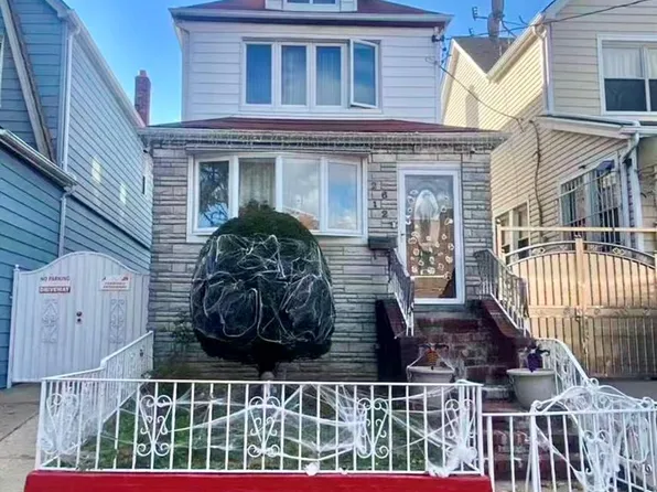 26-12 94th Street, East Elmhurst, NY 11369