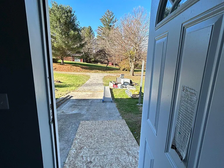 605 Kentucky Ave — Photo 15