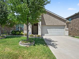 540 Dunmore Dr, Haslet, TX 76052