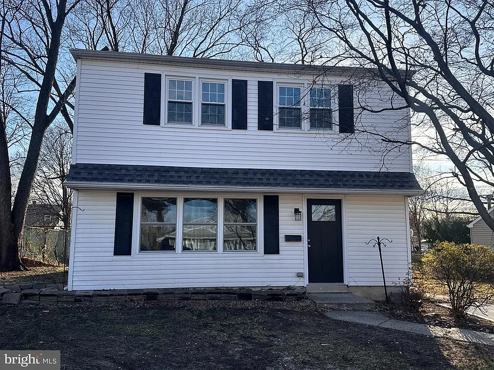 225 Velde Ave