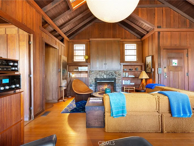 310 Hawthorne Rd — Photo 14