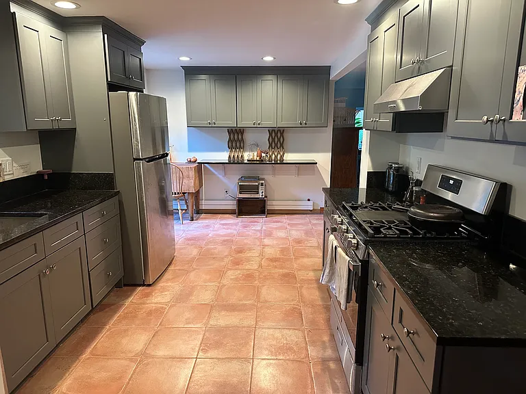 5 Snyder Hill Ct — Photo 9
