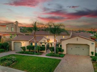 5871 Via Las Nubes, Riverside, CA 92506