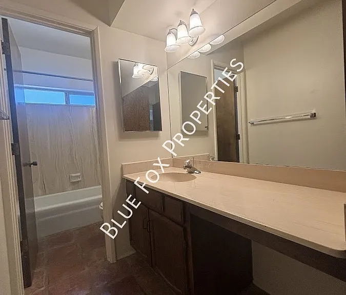 6521 N Calle Padre Felipe — Photo 14
