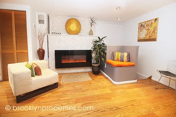 Sold by Brooklyn Properties | media 6